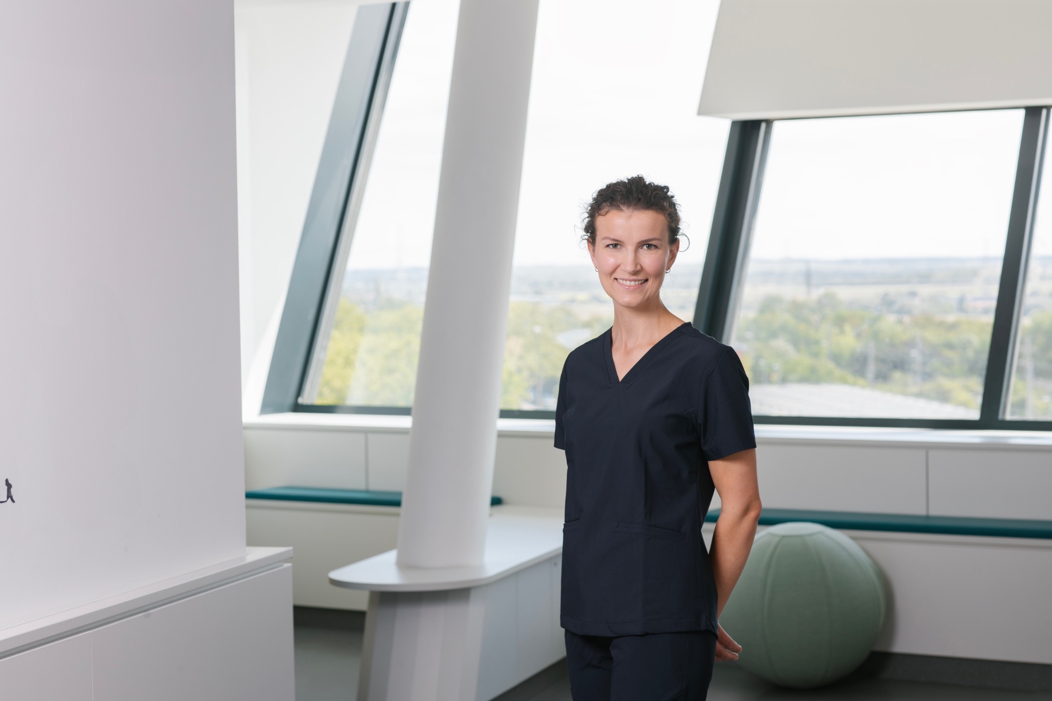 Dr. Katharina Monschein bei einer kardiologischen Untersuchung